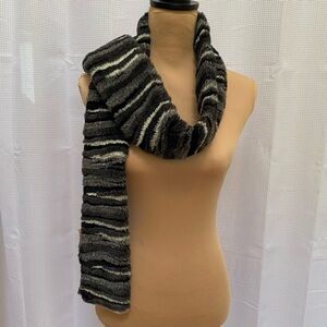 Ladies Faux Fur Neck Scarf Muffler Black Gray Stripe